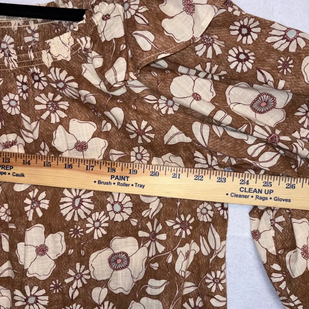 Free People Miss Daisy 100% cotton Brown‎ Floral Off Shoulder Smocked Blouse M
